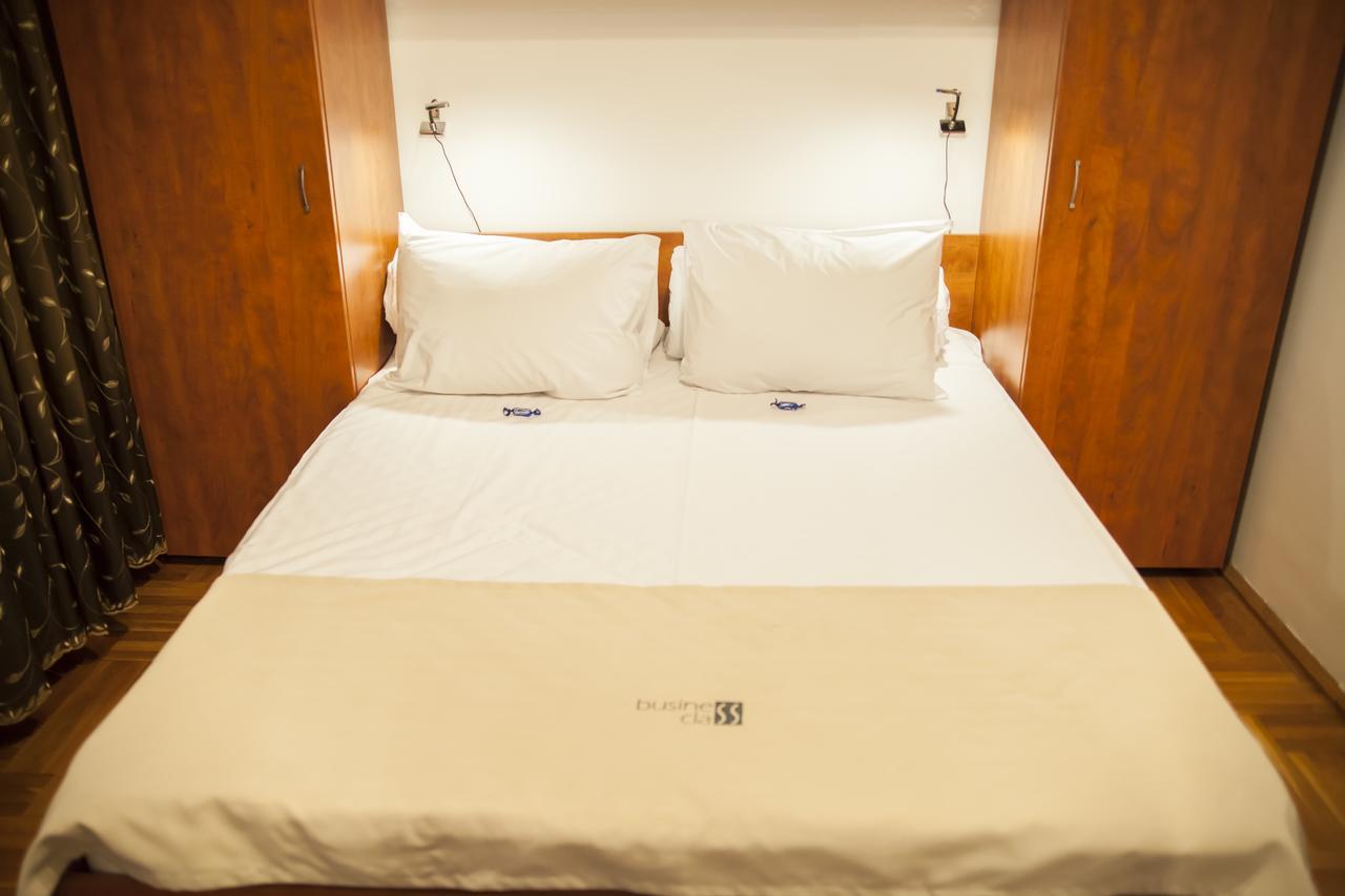 Business Class Apartment Kluž Exteriér fotografie