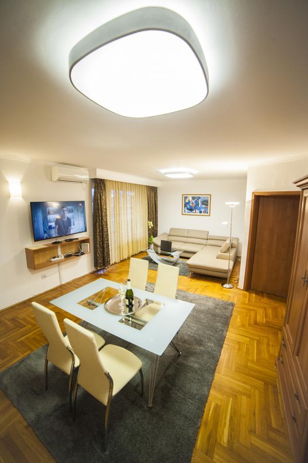 Business Class Apartment Kluž Exteriér fotografie