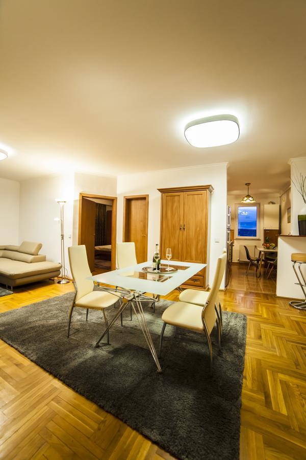 Business Class Apartment Kluž Exteriér fotografie