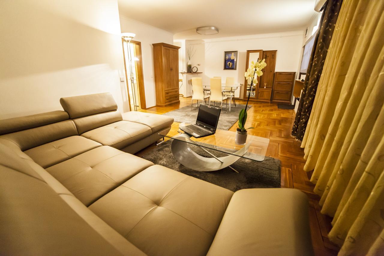 Business Class Apartment Kluž Exteriér fotografie